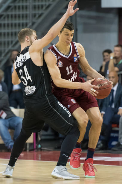 未来决赛中 未来决赛中