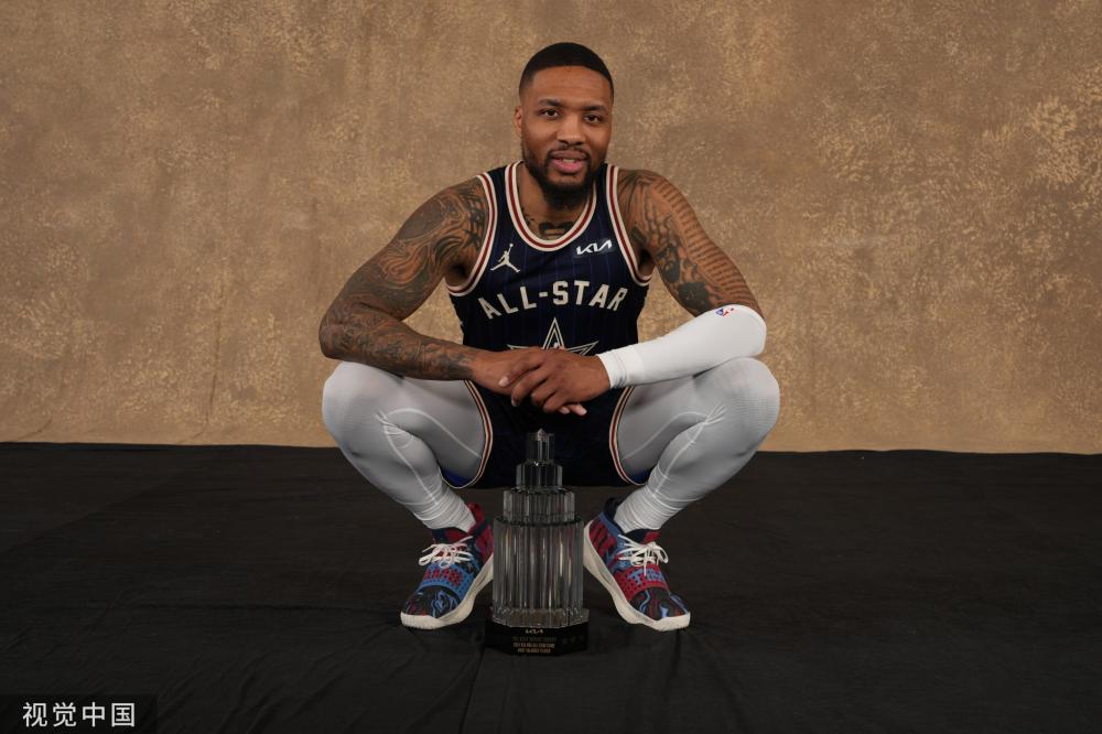 他将成为球 他将成为球