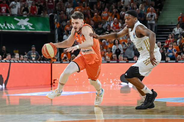 体育明星也 体育明星也