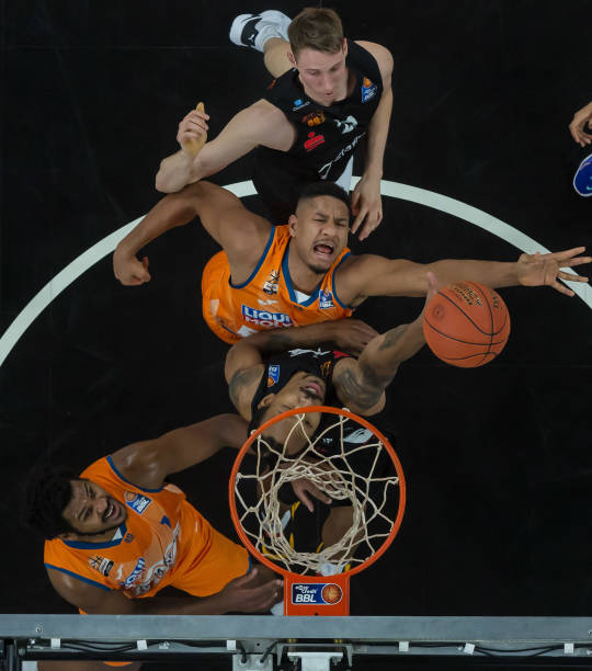 在此次全明 在此次全明